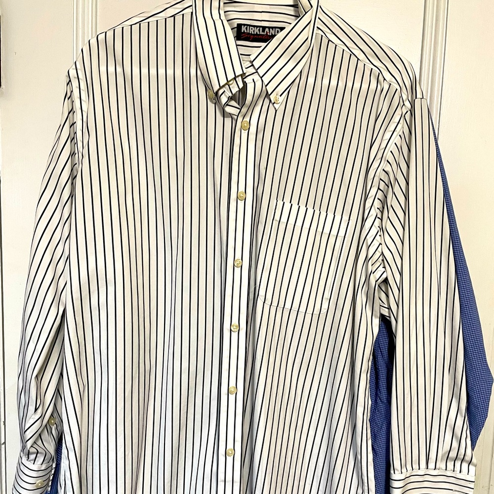 Men’s medium button down.